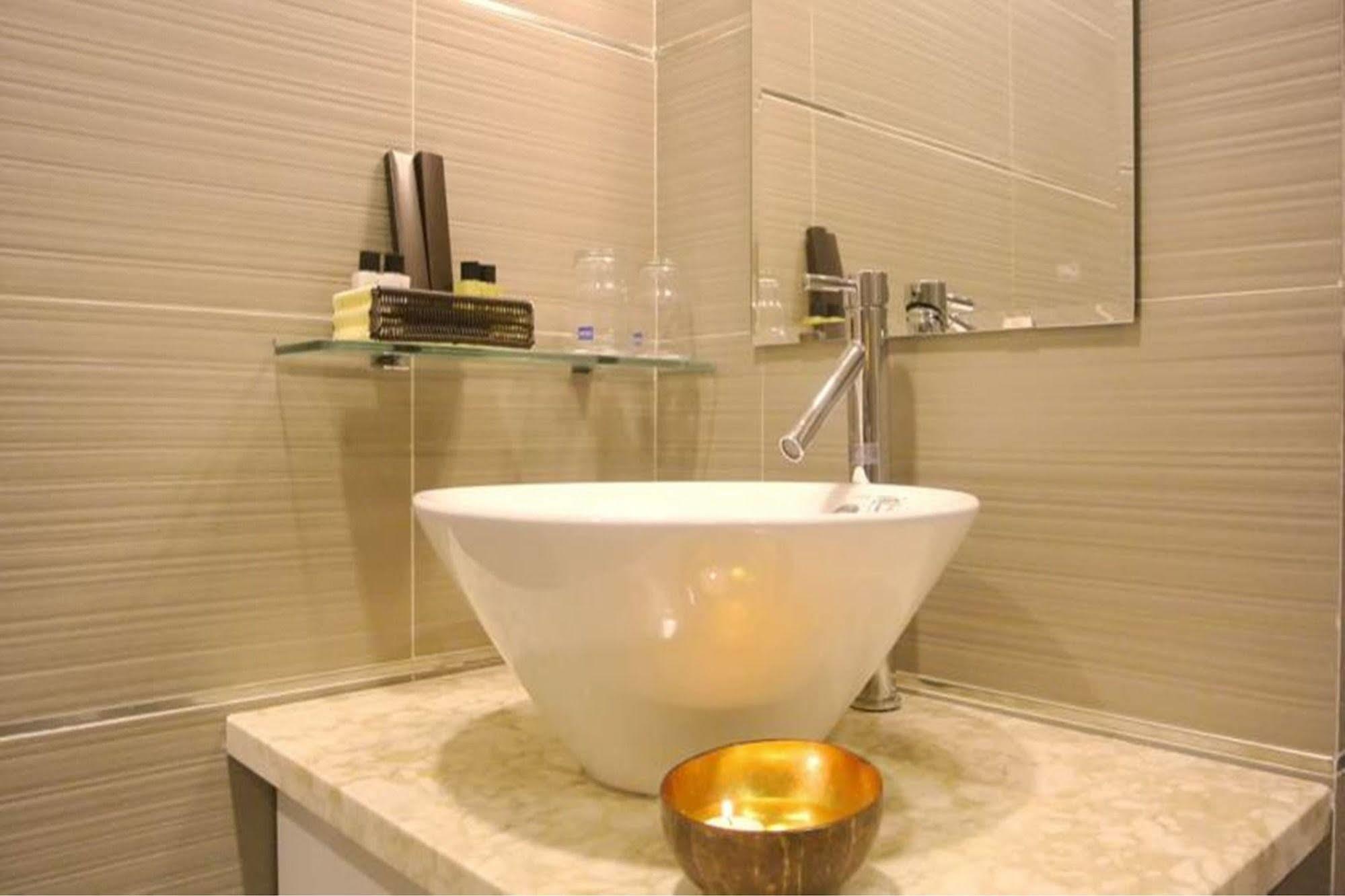 K Central Hotel Хошимин Экстерьер фото
